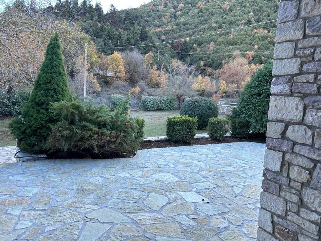 River Country Калаврита Екстер'єр фото